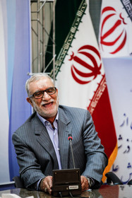 تجلیل از دکتر محمد علی آذرشب